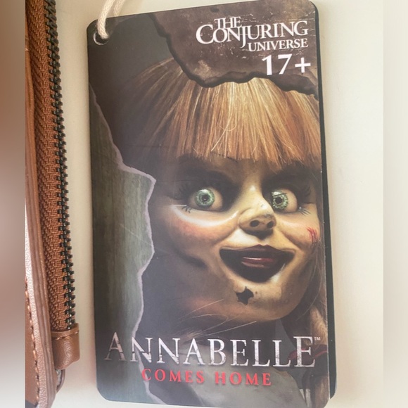 Loungefly The Conjuring Annabelle Cosplay Bifold Wallet - Picture 3 of 10